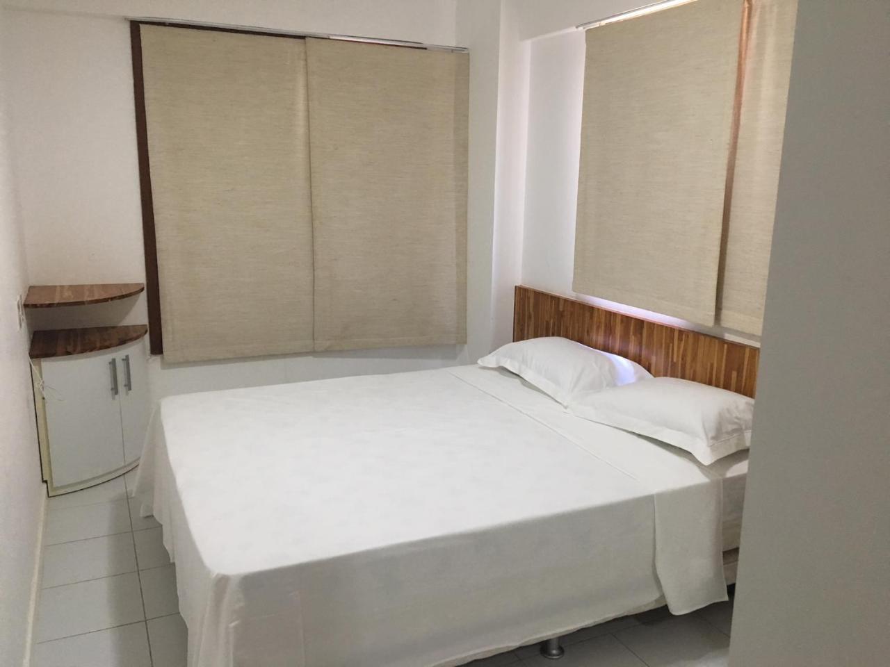 Apartamento 01 Enseada Praia Do Forte Esterno foto